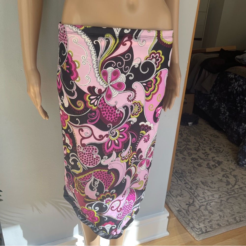 Express Pink and Black Paisley Skirt with Lime Accents